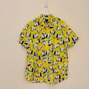 NWT - Short-Sleeve Button-Down Printed Shirt - XL Slim